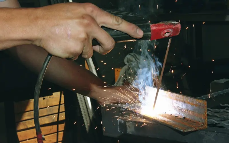 老婆现在要和我离婚，我怎么求她都没用，怎么办