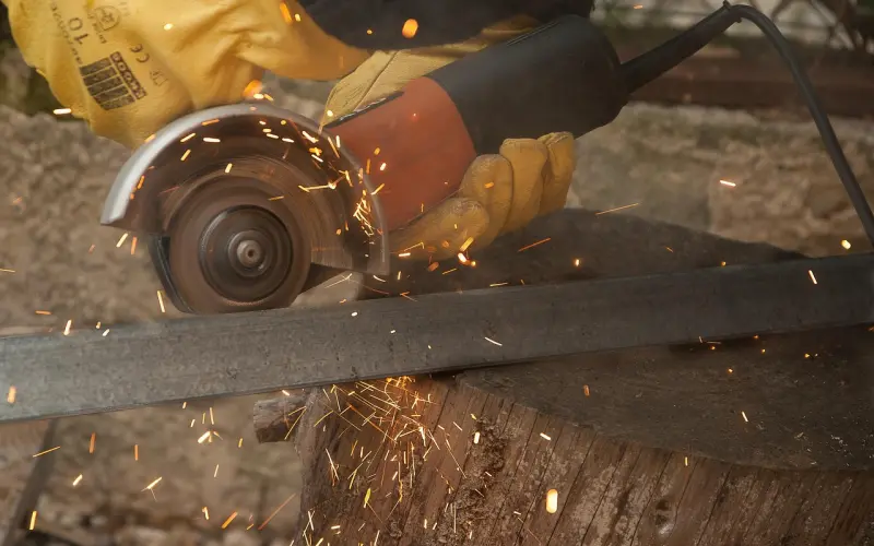 大龄剩女：女人只需做自己，不必做“谁的谁”