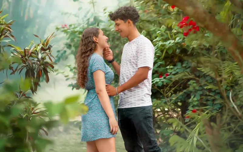 男人把你当老婆了，才会把这3样宝贝交给你，中一条你都很幸福！