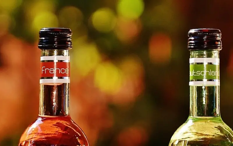 《绝版美女图鉴》请自备卫生纸