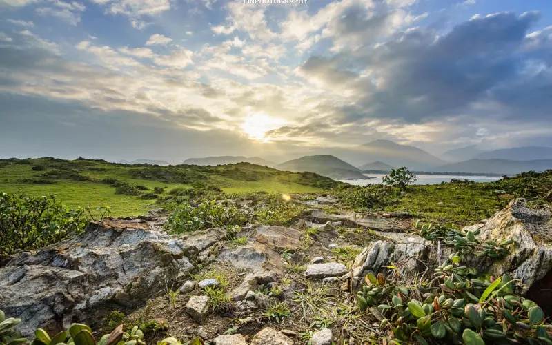 挽回爱情：分手后怎么让他主动联系你