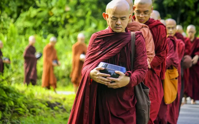 分手后该不该联系前任？怎么发挽回的信息