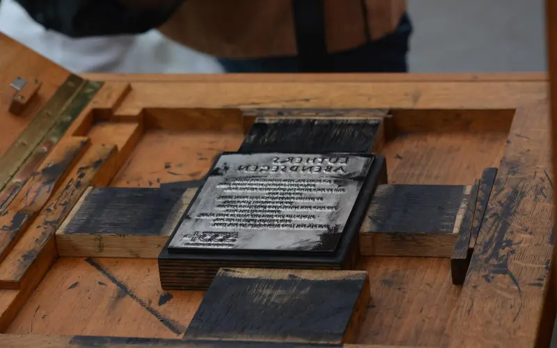 有些悲伤不是谁都懂，有些委屈不是一定要说！