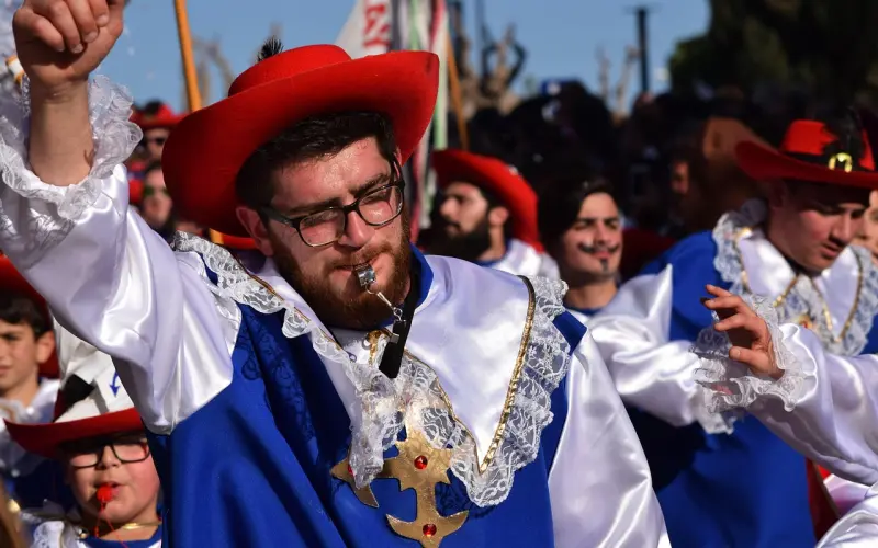 分手后稳住，只要这么做前任会主动找你