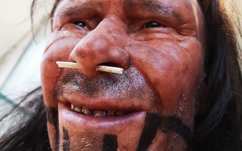 别再因为原生家庭自卑了，你配得上爱的人