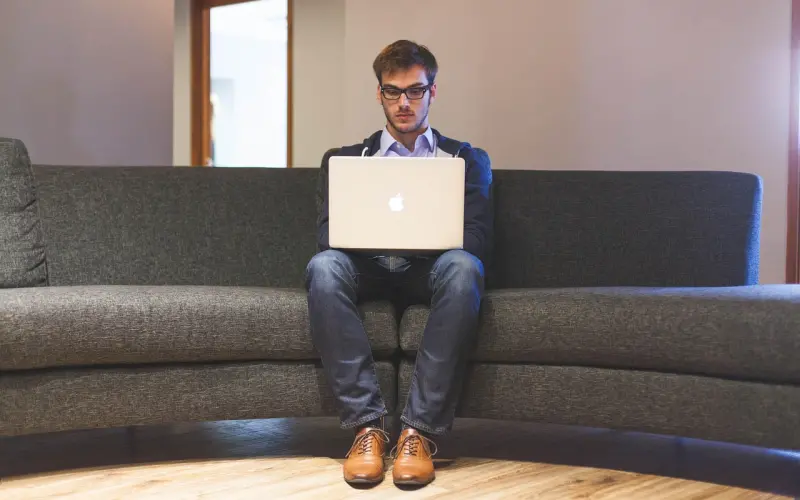 挽回男友攻略：伤到摩羯座的心了怎么挽回，摩羯座男生不爱你可以挽回吗