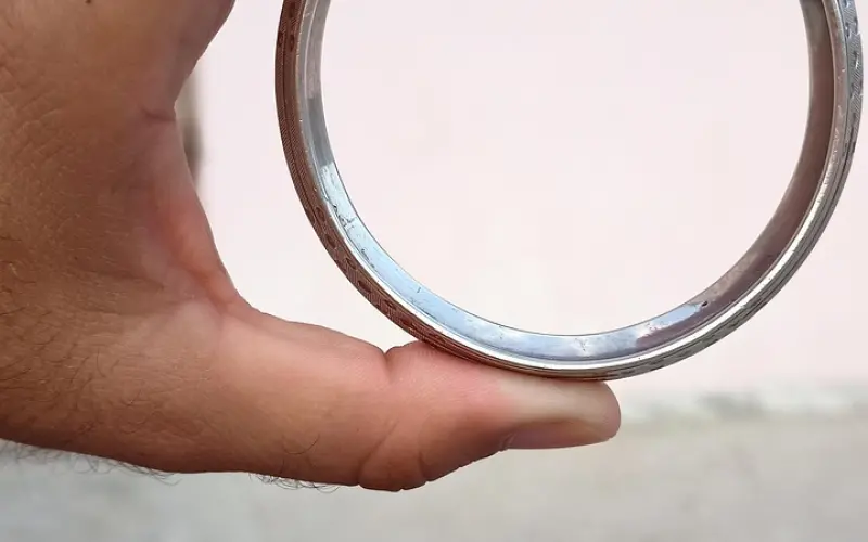 教你当跟女生聊天对方给你发“哦、恩”，你该怎么回复？