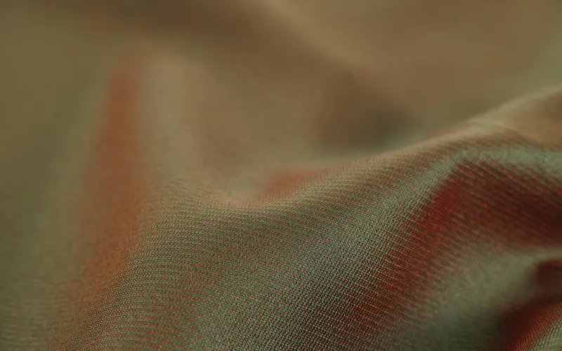 教你如何成功搭讪低胸女 手握浑圆不是梦