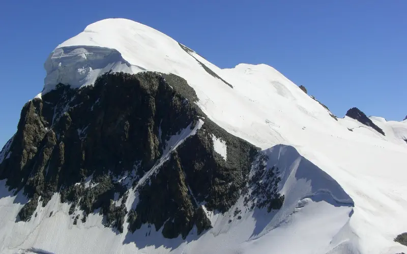 那个男人中1亿2500万后睡了4000个女人，如今却......