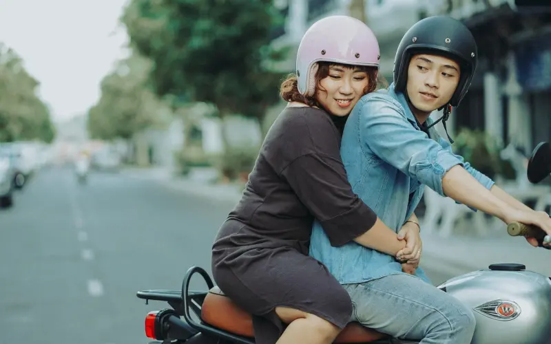 夫妻俩离婚分家却将姑姑告上法庭，竟是车牌惹的祸？