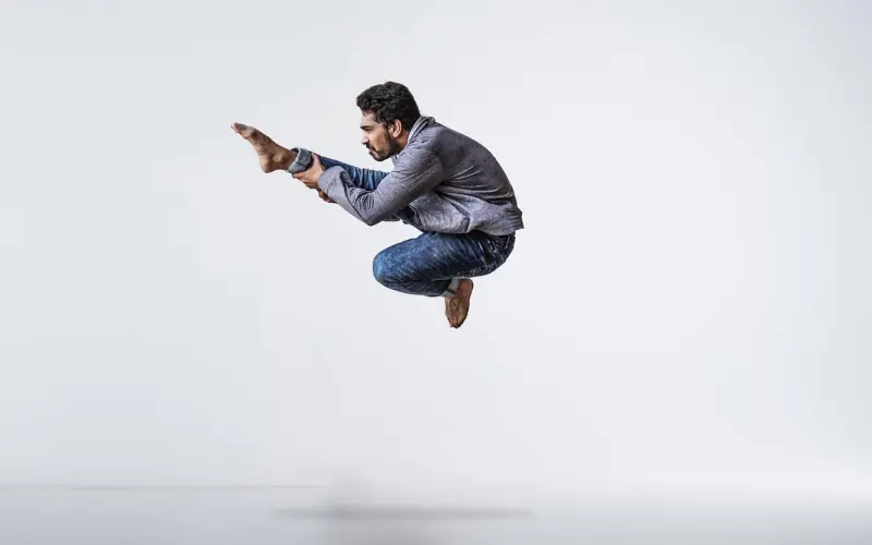 男人的这些表现暴露了他没那么喜欢你