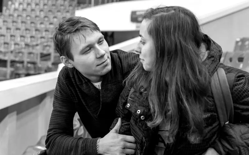 这三个故事，说明出场顺序对爱情有多重要