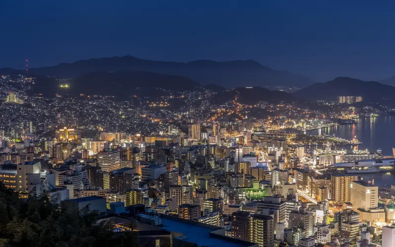 三大导师秘籍：和正妹聊天如何升高关系？