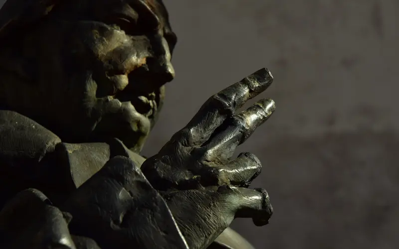 真正的爱情是放手让对方过得更好，最感人之处是祝福