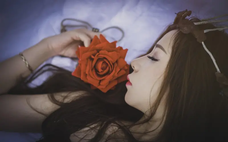 试着这样聊天，妹子红着脸跟你回家！