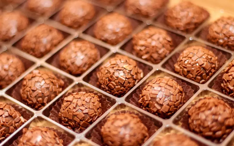 了解对方近况，创造挽回爱情的时机