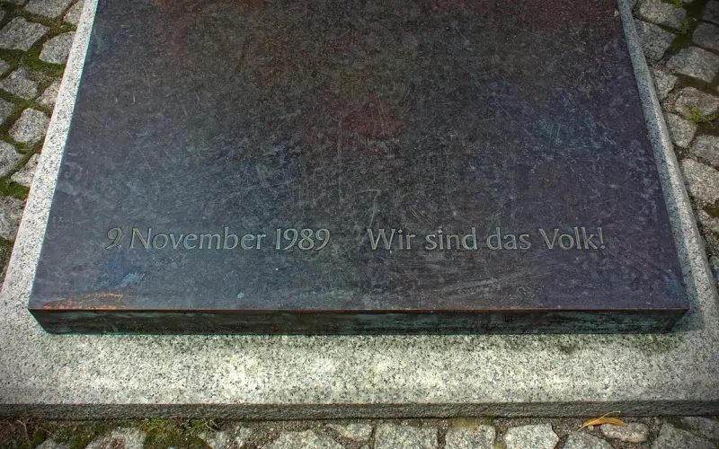 我们是师生，我们“相爱”怎么了！