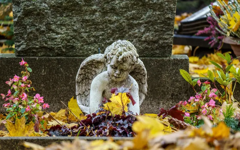 想挽留女友应该怎么做？