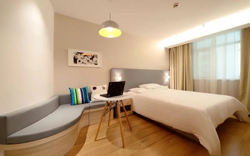 前任有了新欢你该怎么办？3招教你搞定新欢，挽回前任