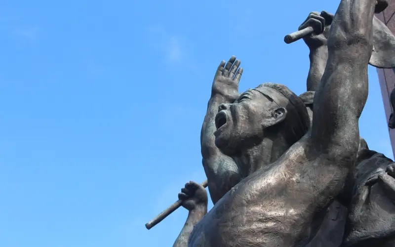 和男朋友分手了很伤心怎么办1：忽略了他的情感需求