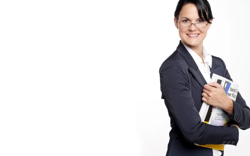 如果得知你的前任比你先脱单了，你会对他说什么？