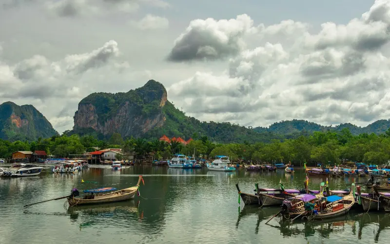 男人第一眼就动情于你，往往是被你身上这些地方吸引