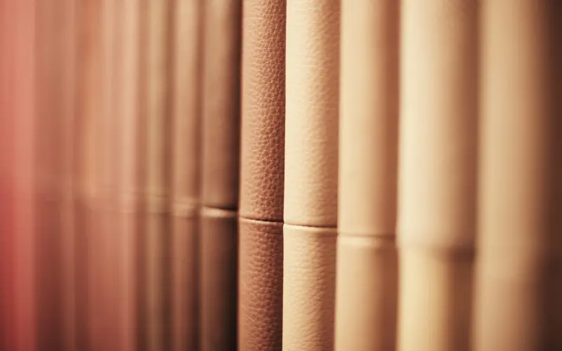 女追男隔层纱？明明隔了一座坟！