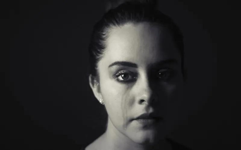 婚姻不幸的女人，都犯了这4个错