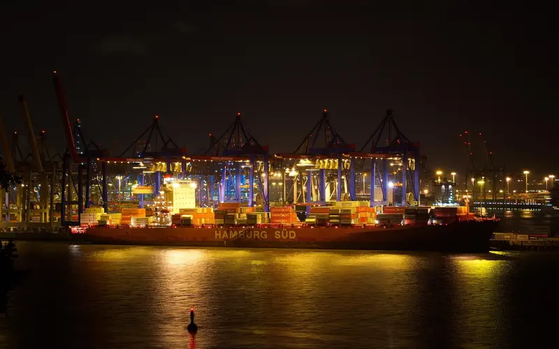 偷偷做这3件事的女人最不“老实”，但凡中1条，都不值得深交