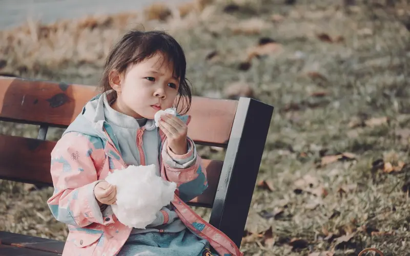 你把他当朋友，他却想和你复合