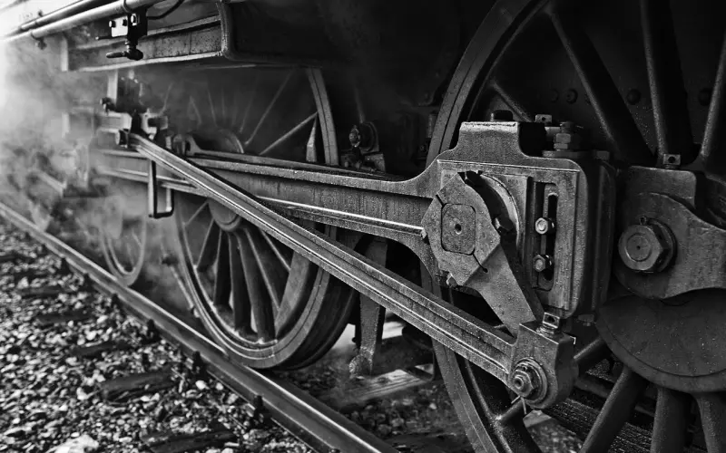 男朋友爱上db卖房还债，情感咨询师帮你分析是否要继续？