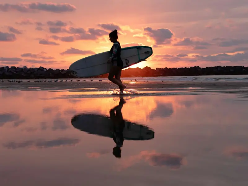 让男人更宠你10招，女人都看看~