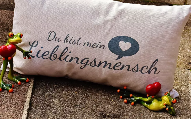 16句抖音上最戳心的句子，忽冷忽热最折磨人，反反复复最伤人