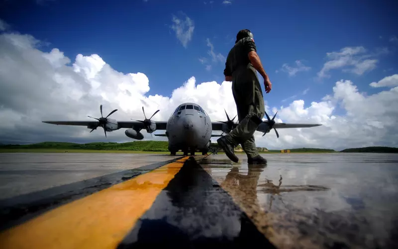 300位出轨的男人告诉我们：感情世界里，我们得学会演戏！