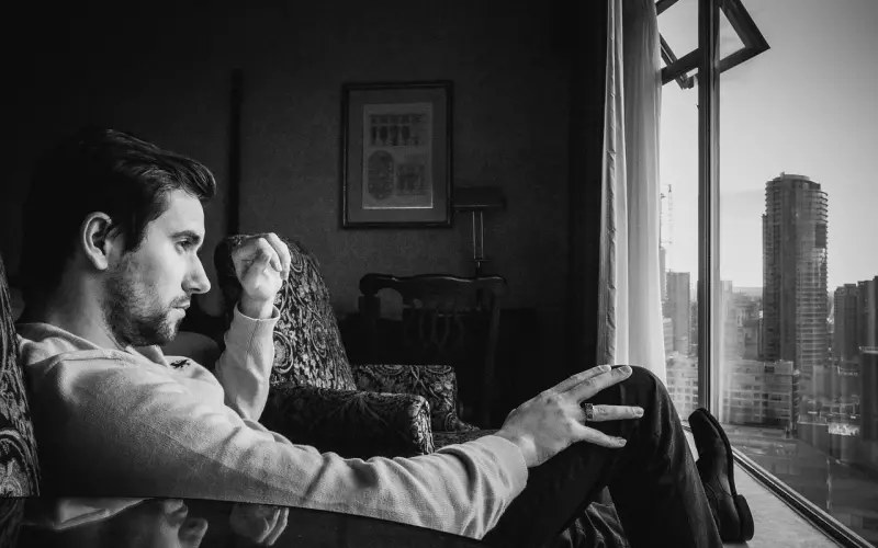 31岁张馨予嫁给帅气武警：一个人在什么时候结婚最合适？