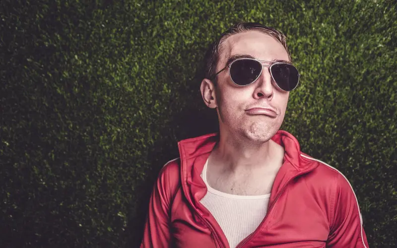 透露男人心理的5种约会表情