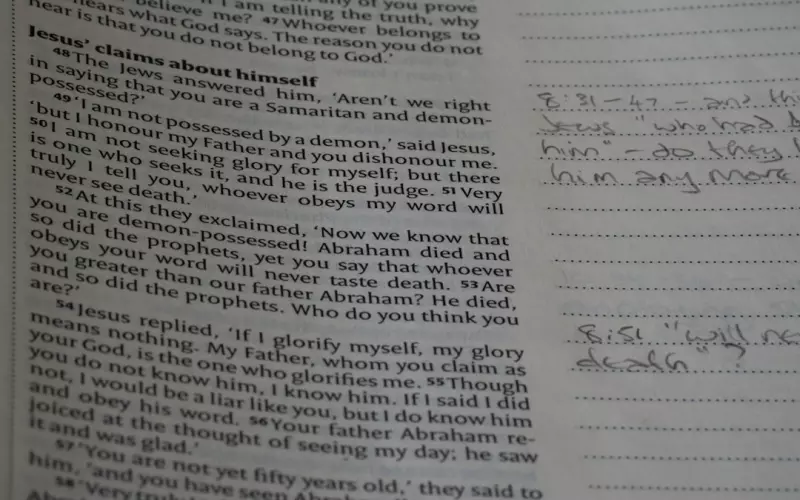 53岁女人含泪告别婚外情(发现老公婚外情5年我该怎么办)