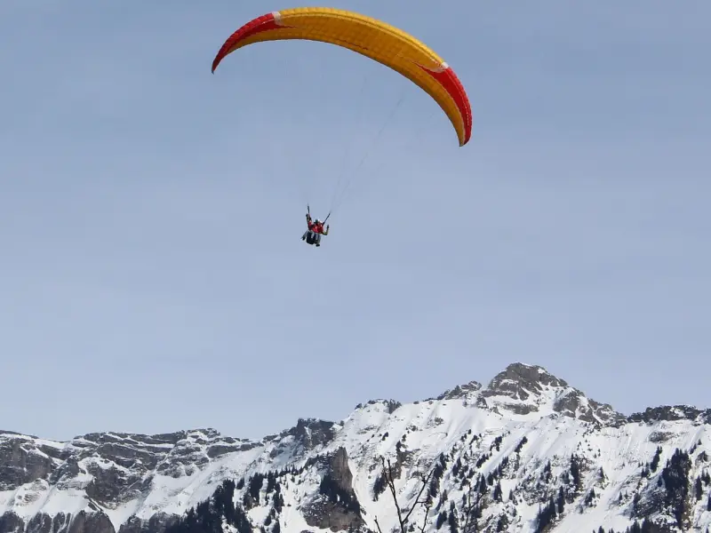 ✅夜里一对夫妻吵架，老婆太有才了...