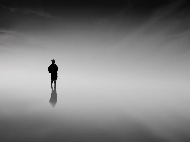 有这4个表现的男人，说明他和别人暧昧不清！