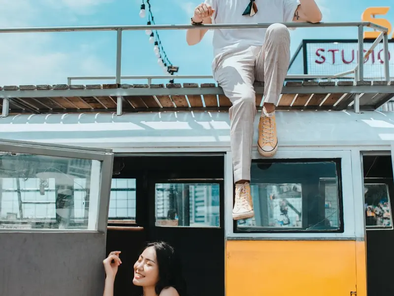 一个已婚女人的反击：“我月薪2万，凭什么要看男人脸色买东西”