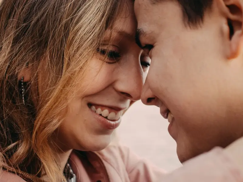 有小三勾引老公破坏我们的婚姻，我该怎么办