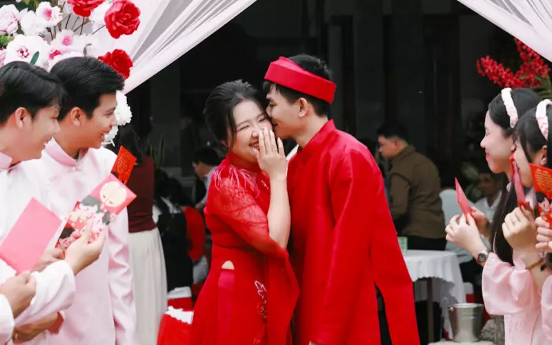 一时糊涂出轨毁掉了十年婚姻(婚后出轨的人都要经历5个阶段)