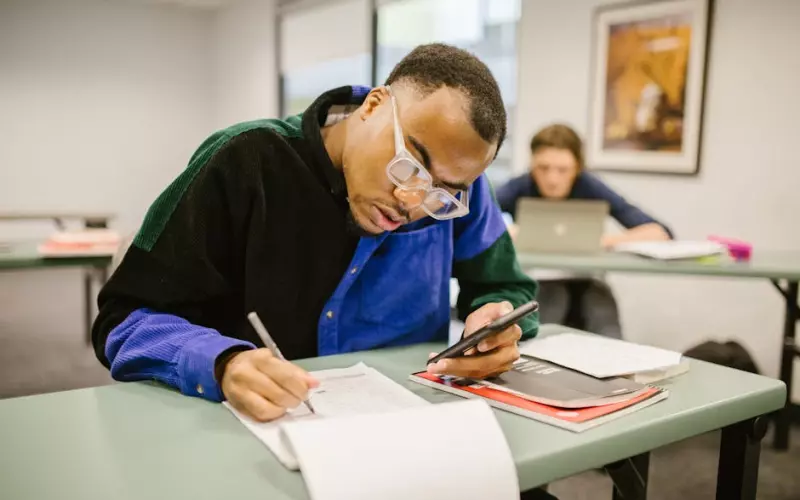 老婆挽回出轨的老公必看：出轨的婚姻如何挽回？