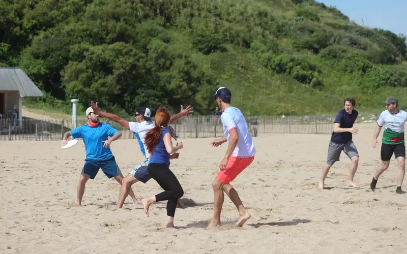 一味索取的感情最终只会走向破裂，不要等到最后才知道挽回