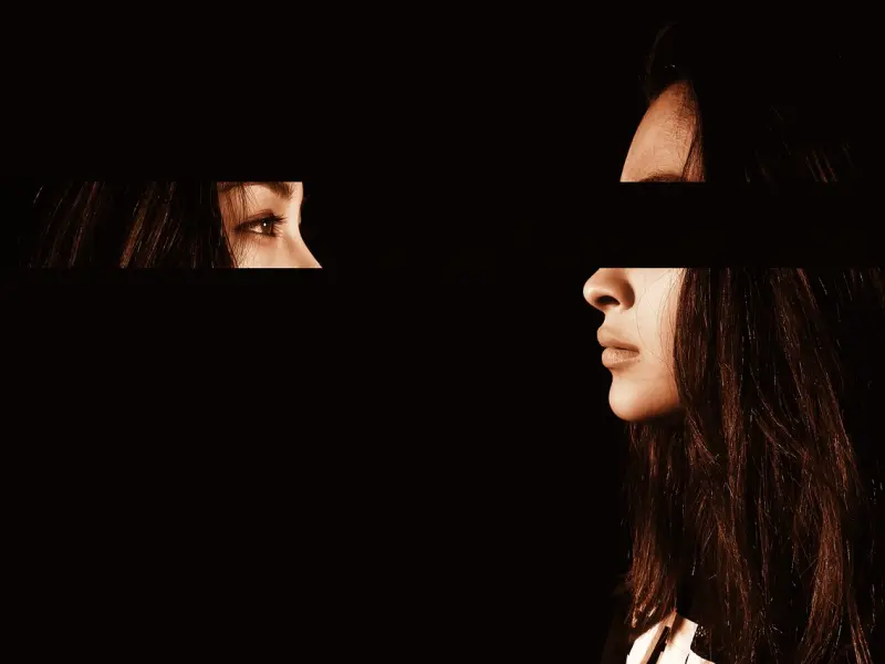 女人有意想让你“追”，才会有这样的表现，意识到了就主动点