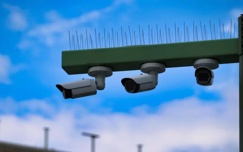 泰国一女子车祸刚死，监控疑拍到“灵魂出窍”画面