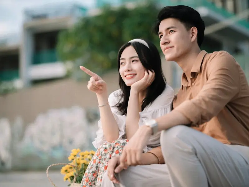 女人爱上你会给你这4个暗示，别错过，好好把握