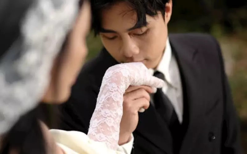 婚外情女人真爱男人分手后很决绝(婚外情分手后男人很痛苦)