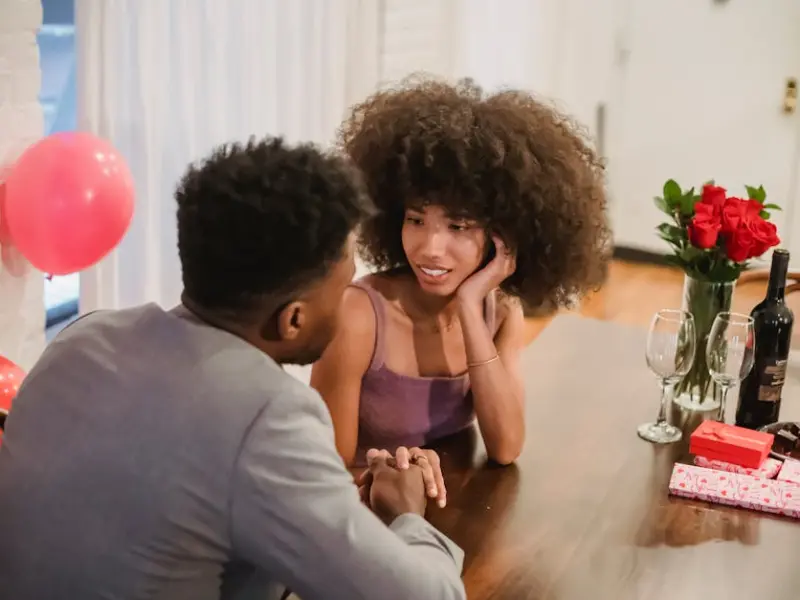 女人对你动情了，才会问你这四个问题，别说你不懂！