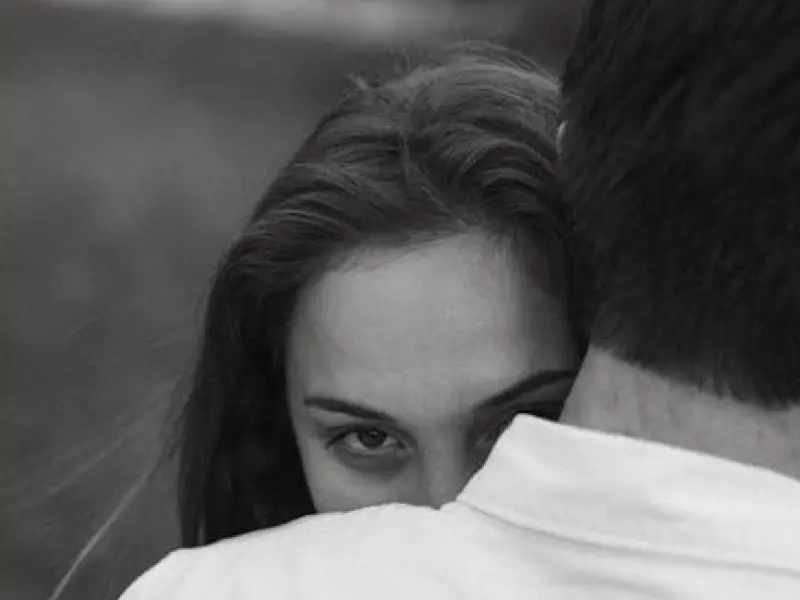 女人对男人动了真感情，才会有这些表现